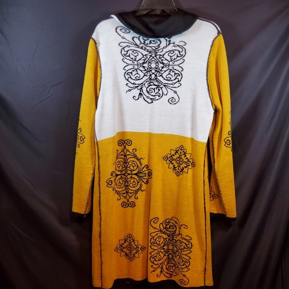 AVA Long Sweater - Picture 4 of 4